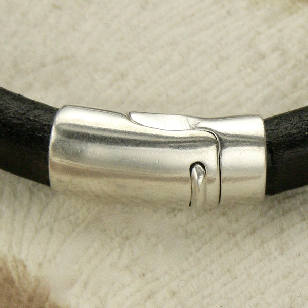 men's bracelet solid black leather with sculls