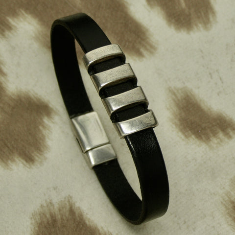 men's bracelet black flat Italian leather with large silver center piece